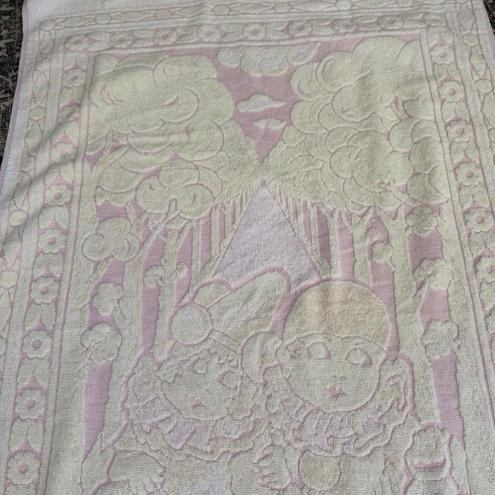 Vintage Made in Italy Bath Towel Pink Fringe MCM Oditity Haunted Clown Children